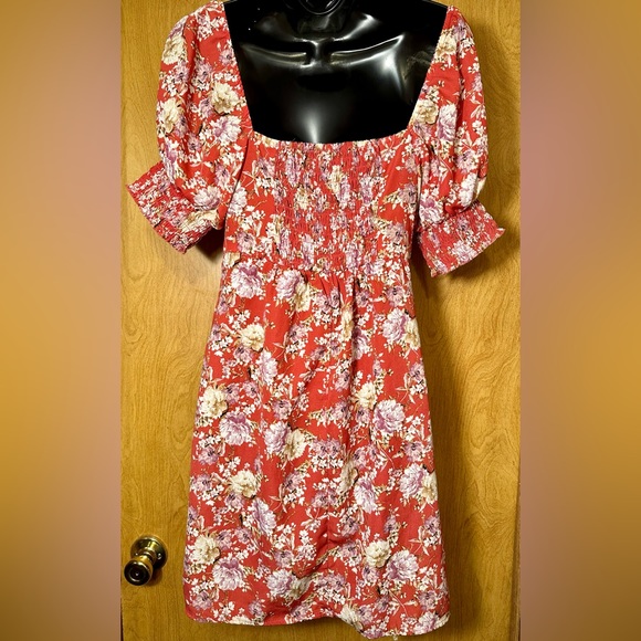 Trixxi size medium floral dress - Picture 4 of 9